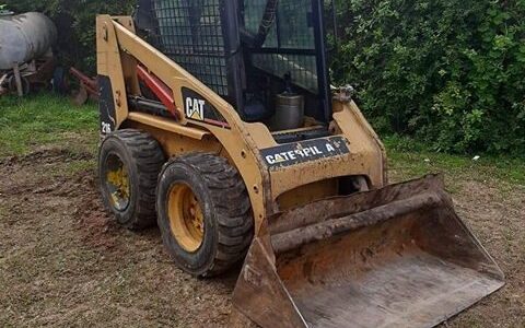 Mini chargeuse Caterpillar Tunisie : la solution idéale pour optimiser vos chantiers avec Motors,tn Mini chargeuse Caterpillar Tunisie : la solution idéale pour optimiser vos chantiers avec Motors,tn